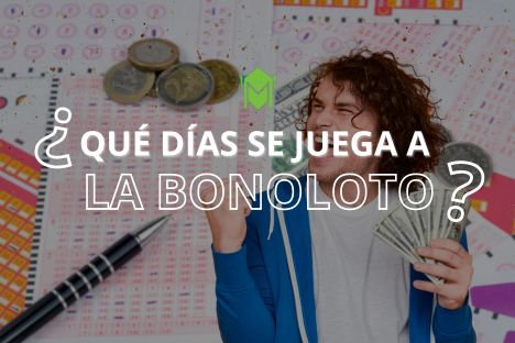Descubre qué días se juega la Bonoloto y cómo participar Hombre celebrando con dinero y boletos, con el texto superpuesto '¿Qué días se juega a la Bonoloto?'
